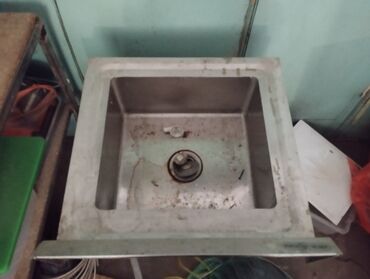 Другое оборудование для фастфудов: Продаю оборудование для Фаст фуда пользовались всего месяц !! духовка — 8