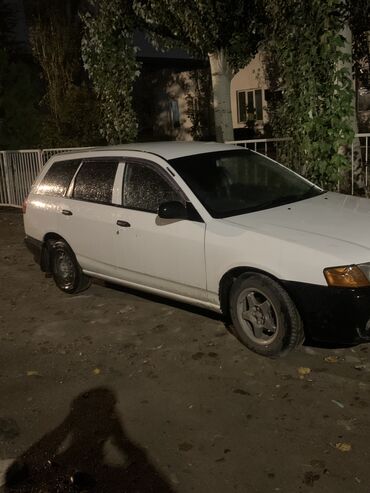 авто по следующим: Nissan AD: 1999 г., 1.9 л, Вариатор, Дизель, Универсал