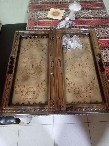 oyun adları: Taxta nərd dəsti - Material: ağacdan hazırlanmış, laklı səth. Çərçivə — 3