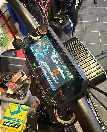 Transport: 79Bike Falcon GT – električni dirt bike visokih performansi - Snažan — 1