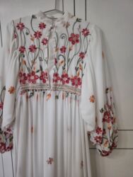 Gündəlik donlar: Ağ rəngdə, uzun, romantik üslublu don. - Material: yüngül, uçuşan — 2