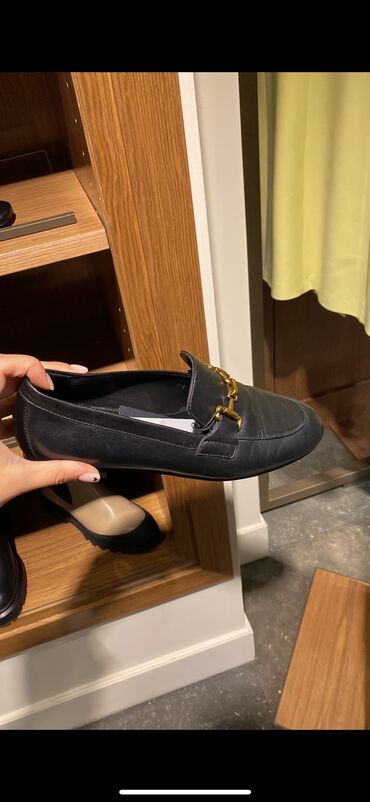 loafer: Massimo Dutti, Ölçü: 36, rəng - Qara, İşlənmiş