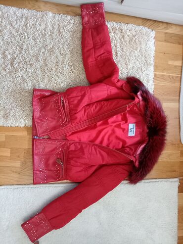 Jakne, Kaputi, Prsluci: Atraktivna crvena jakni a marke diego
