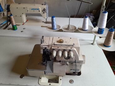 rasposhivalka typical: Швейная машина Typical, Оверлок, Полуавтомат