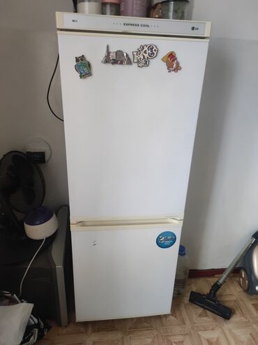 Другая бытовая техника: Продаю холодильник. 7т