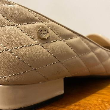 Сапоги: Женская обувь 7 пар. Высокие женские сапоги 1) Темно-коричневые — 20