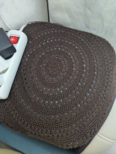 Другой текстиль: Большая вязаная салфетка 62 см. Мягкие нитки. приятная на ощупь. Цены — 11