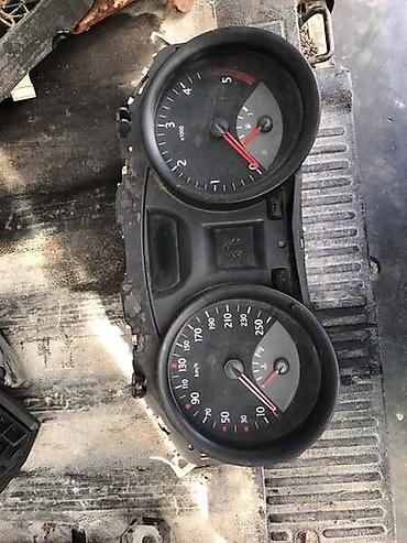 piter auto plac borca: KILOMETAR SAT MEGAN 2 ZA RENAULT MEGANE — 1