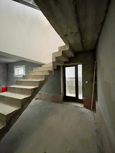 Продажа таунхаусов: 👉Таунхаус 276 кв.м 👉Кызыл китеп, техпаспорт, ДКП 👉Шардын так ортосу — 17