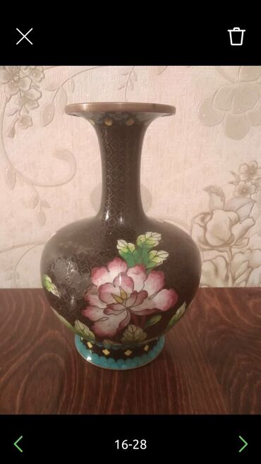 Вазалар: Продаю разные вазы ссср Чехия Китай Индия. Район тоголок молдо