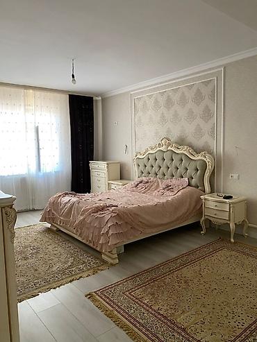 Продажа коттеджей и домов: 6 комнат и более, 200 м², 10 соток, Бишкек, Кок-Жар ж/м Собственник — 17