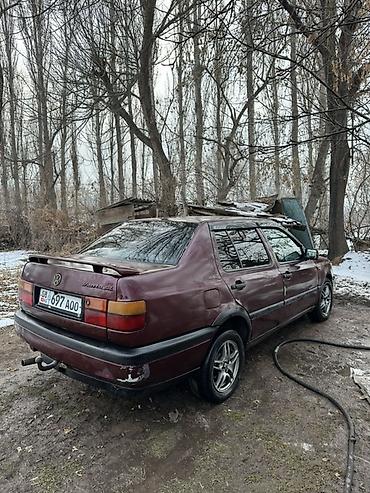 e53 amg: Volkswagen Vento: 1993 г., 1.8 л, Механика, Бензин, Седан — 3