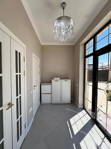 Продажа коттеджей и домов: 4 комнаты, 213 м², 5 соток, Бишкек, Ак-Орго ж/м Агентство недвижимости — 25