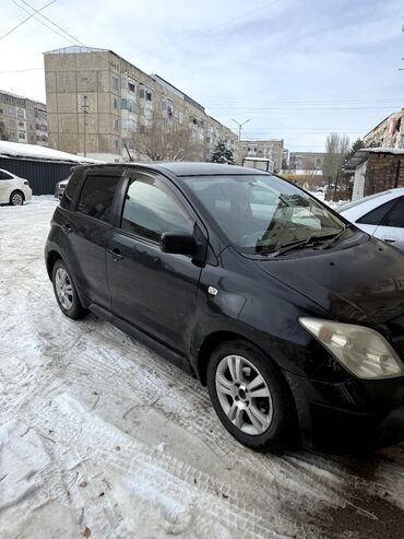 Toyota: Toyota ist: 2004 г., 1.5 л, Автомат, Бензин, Хэтчбэк — 1