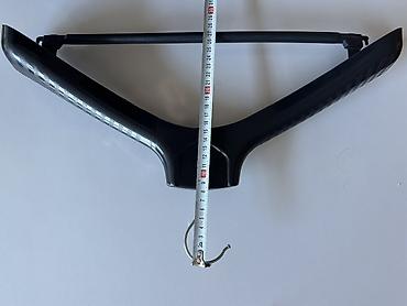 svarovski asılqan: Geniş çiyinli geyim asqısı. İstehsal Türkiyə. - Material: möhkəm — 1
