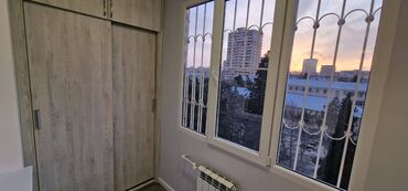 Uzunmüddətli kirayə mənzillər: 7ci mikrorayonda. 5/5, orta təmirli bütün əşyaları ilə 2 otaq, YALNIZ — 14