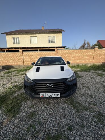 Ssangyong: Hyundai Avante: 2018 г., 1.6 л, Автомат, Бензин, Седан
