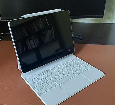 ipad pro m5: Планшет, Apple, память 256 ГБ, 11" - 12", Wi-Fi, Б/у, Классический цвет - Белый — 1