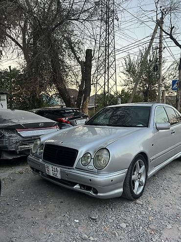 Mercedes-Benz E-Class: 1988 г., 4.3 л, Седан