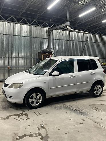 toyota cube: Mazda Demio: 2003 г., 1.5 л, Автомат, Бензин, Хэтчбэк — 3