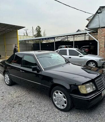 Mercedes-Benz E 220: 1994 г., 2.2 л, Автомат, Бензин, Седан