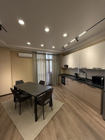 дом в садовом: 3 бөлмө, 95 кв. м, Элитка, 10 кабат, Евроремонт