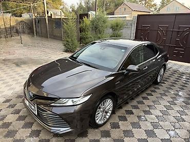купить японский минитрактор с куном: Toyota Camry: 2020 г., 2.5 л, Вариатор, Гибрид, Седан — 3