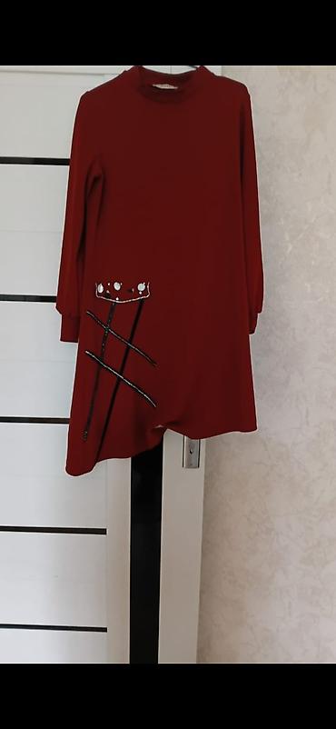 Svitşotlar: Qadın tunik/kofta - Rəng: tünd qırmızı (bordo) - Model: düz kəsim — 1