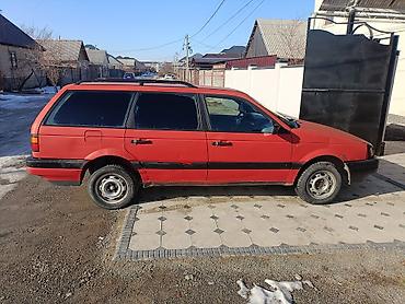 Volkswagen: Volkswagen Passat Variant: 1989 г., 1.8 л, Механика, Бензин, Универсал — 16