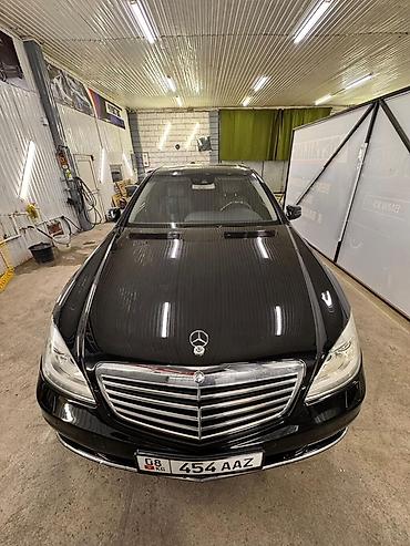 решетка радиатора w221: Mercedes-Benz S-Class: 2010 г., 5 л, Автомат, Бензин, Седан — 4
