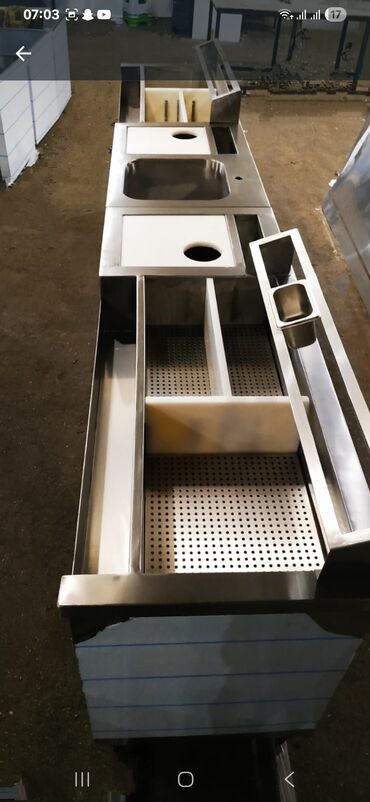 Soyuducu vitrinləri: Məhsul: Peçenye–şirniyyat üçün soyuduculu vitrinlər Təsvir: - — 13