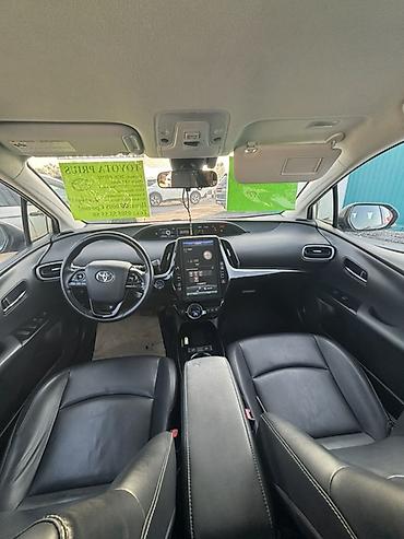 tang l: Toyota Prius: 2020 г., 1.8 л, Автомат, Гибрид, Лифтбек — 3