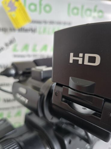 Videokameralar: Sony HD2000 64gb daxili yaddaşı var.Kamera xaricdən gəlmə maldır Təzə — 8
