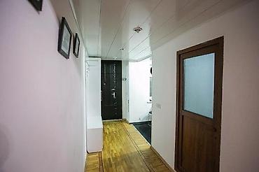 Günlük kirayə mənzillər: 3 otaqlı — 16