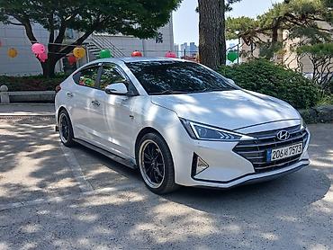 sprinter bazar: Hyundai Elantra: 2019 г., 1.6 л, Бензин, Седан — 4