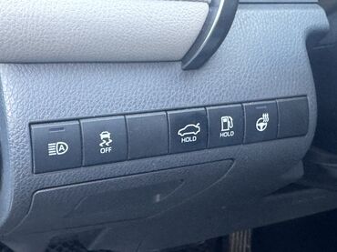 Toyota: Toyota Camry: 2021 г., 2.5 л, Автомат, Гибрид, Седан — 11