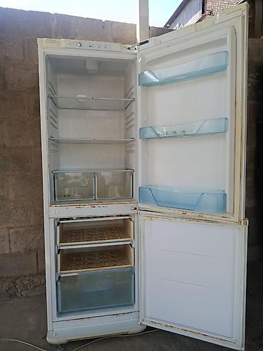 fridge: Холодильник с нижней морозильной камерой, двухдверный, белый — 2