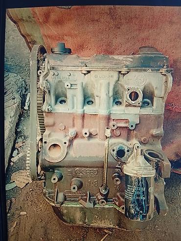 Двигатель Volkswagen/Audi 1.8 бензин. На фото — мотор в сборе с at lalafo.kg Двигатель Volkswagen/Audi 1.8 бензин. На фото — мотор в сборе с
