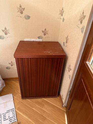 Digər mebel: Paltar tikən maşin çayka firmasi cox az işlənib — 1