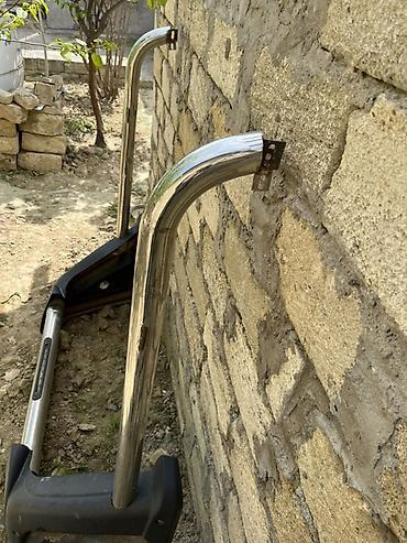 вешалка с зеркалом: Viqle 6 epsən usdunən cıxarılıb pikab ucun roll bar ideal vəzyətdədir — 3