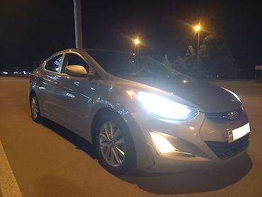 Hyundai: Hyundai Elantra: 1.8 l | 2015 il Sedan — 9