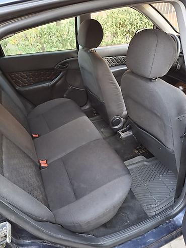 c4 a6: Ford Focus: 2002 г., 1.6 л, Механика, Бензин, Хэтчбэк — 6