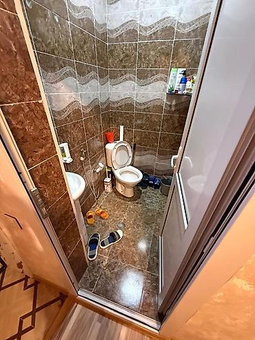 Daşınmaz əmlak: 2 otaqlı həyət evi.Binə qəsəbəsi südçülük sovxozunda yerləşir 218 — 5