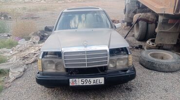 авто чехол ош: Mercedes-Benz 260: 1988 г., 2.6 л, Механика, Газ, Седан