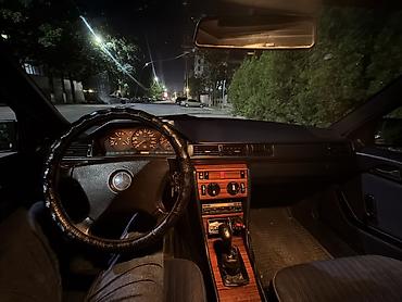 x class: Mercedes-Benz W124: 1992 г., Седан — 6