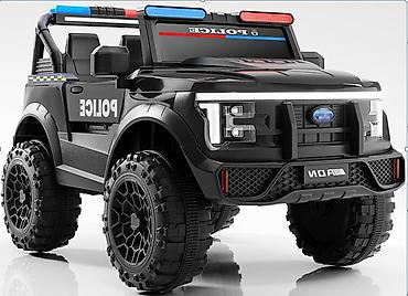 obuca alter: Simple Džip 12V – Police (SKU: 15255C-260) Akumulatorski džip u — 1