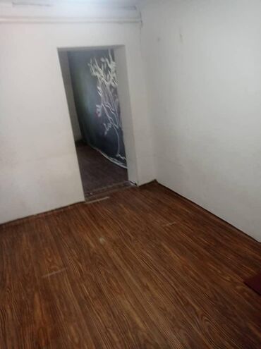 дом рабочий гарадок: 15 м², 2 комнаты, Парковка, Забор, огорожен