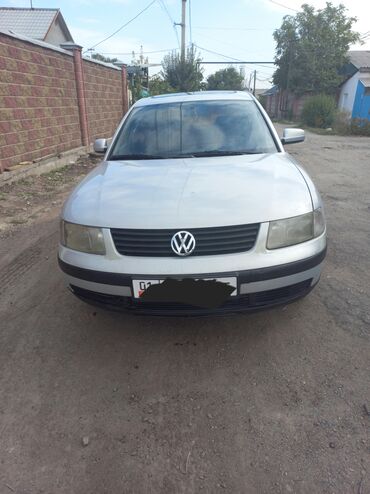 фольксваген пассат 1998: Volkswagen Passat: 1996 г., 1.6 л, Механика, Бензин, Седан