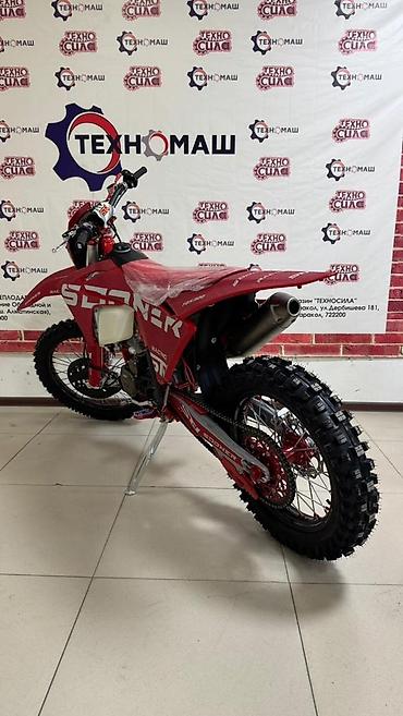 китайский эндуро: Эндуро/кроссовый мотоцикл STN C9 Pro (Racing), красный. Ключевые — 4