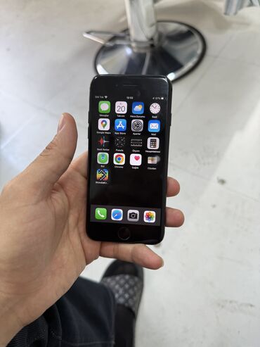 iphone 7 r sim: IPhone 7, 32 GB, Barmaq izi